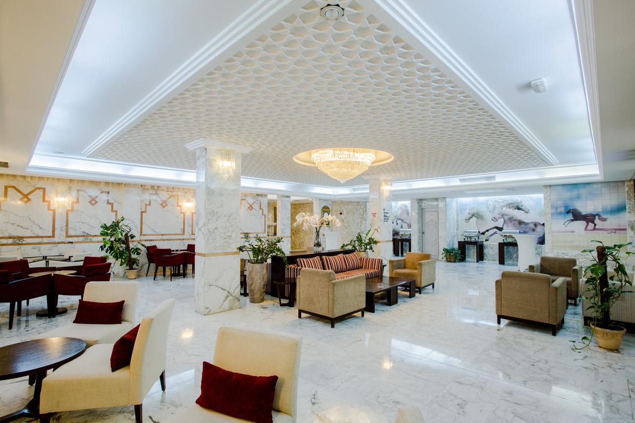 Hotel Belvedere Fourati Tunis Bagian luar foto